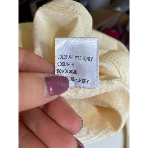 Princess Polly T-Shirt Pullover Top Sunday Funday Long Sleeve Cream Cotton Sz 4 - Picture 9 of 9